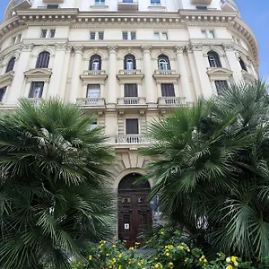 Gasthuis Piazza Bovio 22, Napels